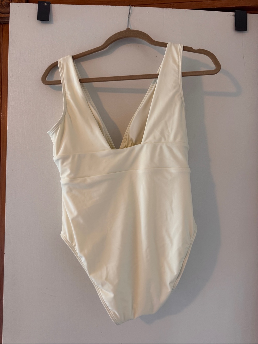 Quince White Italian Plunge One-Piece Swimsuit - Picture 4 of 4